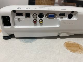 Proyector Epson Negro