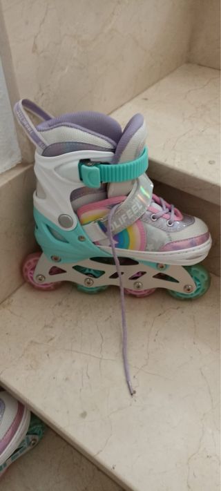 Patines ajustables SULIFEEL color blanco y turques