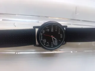 Reloj Equation Watch con diseño matemático