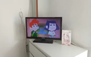 Tv 22"+cascos de regalo ascao