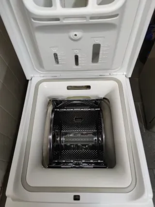 Lavadora 6kg A++ 1000rpm Whirlpool con garantia
