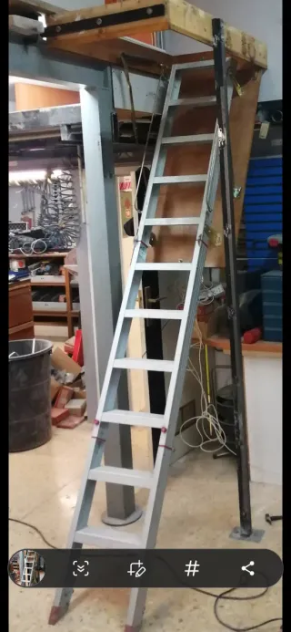 Escalera Plegable Metálica