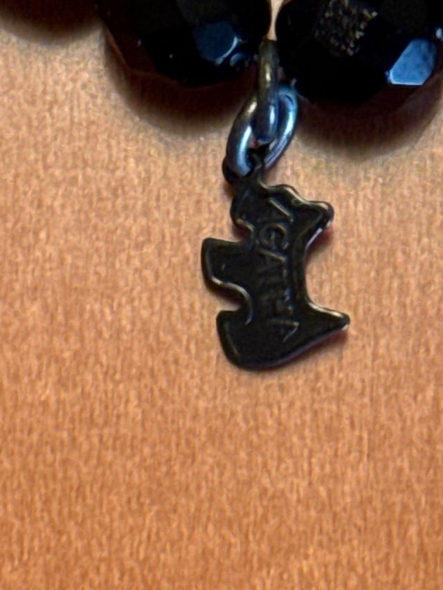 Pulsera azabache Agatha con 3 colgantes