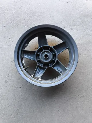 Llanta Trasera Yamaha Xmax 2010-2014