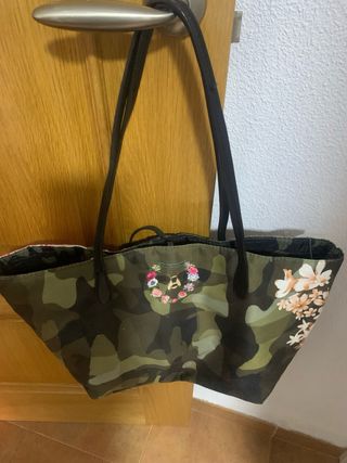 Bolso Tote Desigual Camuflaje Flores