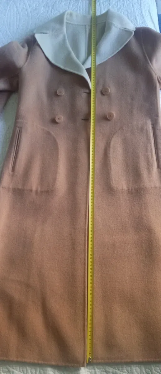 Abrigo Adolfo Domínguez camel.