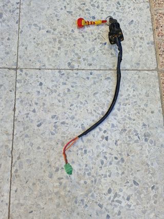 Bombín Arranque Suzuki LTZ 400 con Llave