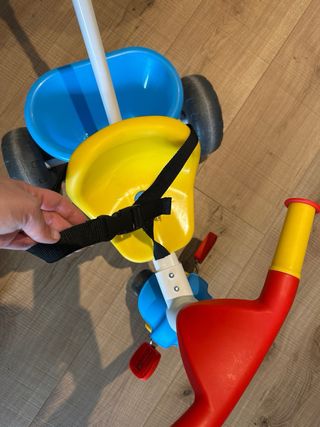 Triciclo infantil con empujador para niños