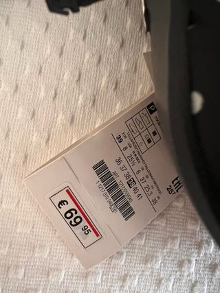 Zapatos tacón Zara Ed. Limitada lunares.