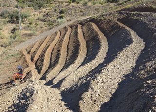 ▷ Muros de escollera Málaga y Costa Granada