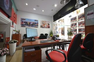 Local comercial en alquiler en Centre en Reus