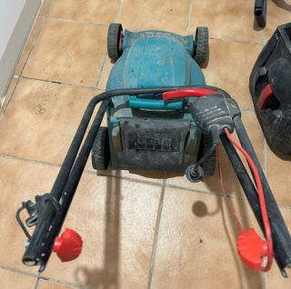 Cortacésped Bosch Rotak 320