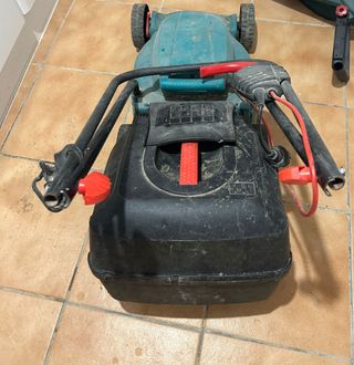 Cortacésped Bosch Rotak 320