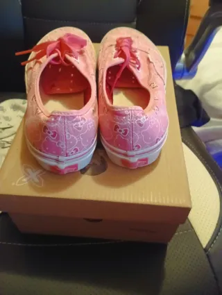 Zapatillas Vans Hello Kitty Mujer Talla 41.5