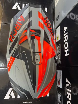 Casco Moto M Airoh Twist 3
