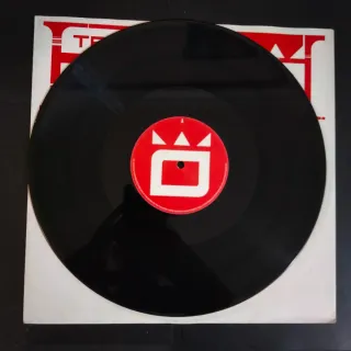 TECHNO 2009 UK Trilogy 004 - Bogey Eggs / MnMLshT