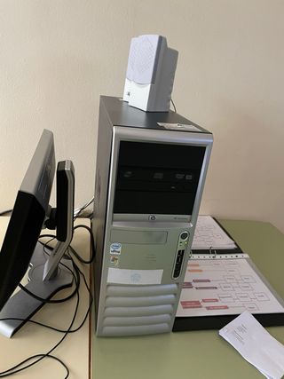 Ordenador Dell Antiguo Negro/Plateado