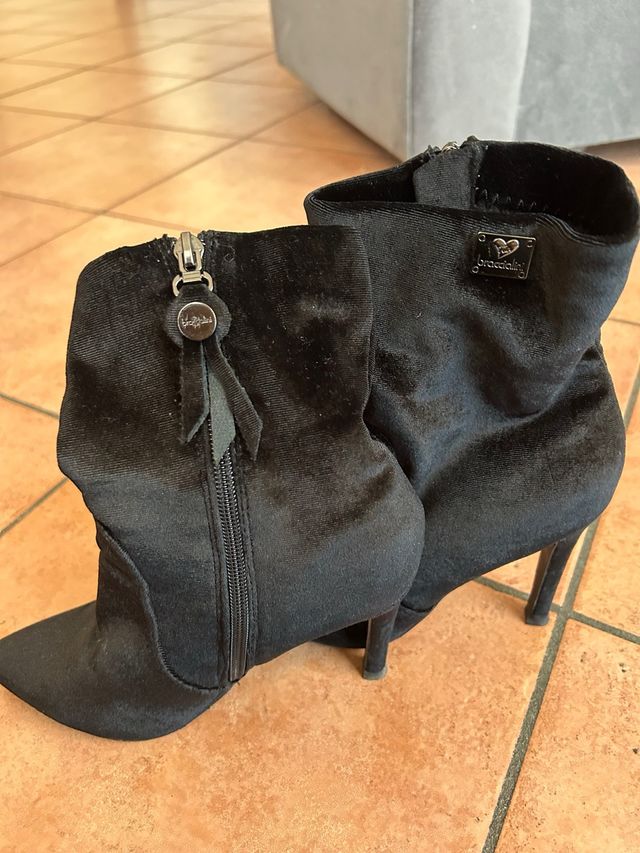 Stivaletti neri Braccialini