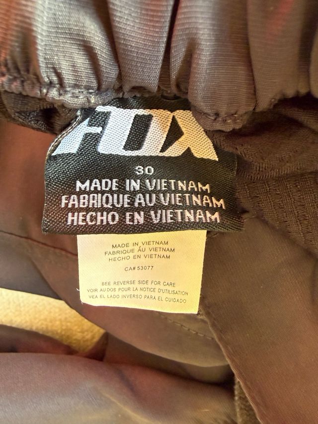 Pantalón Corto Fox MTB con badana