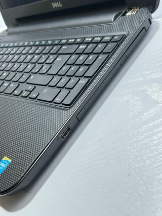 Dell Inspiron 3537 4Gb/750Gb para piezas