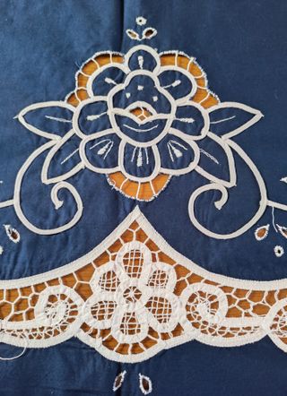 Antigua mantelería con encaje de Brujas 12 servici