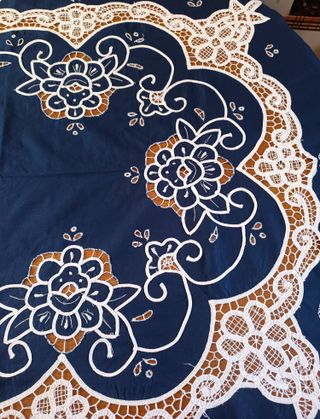 Antigua mantelería con encaje de Brujas 12 servici