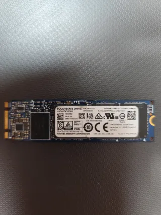 2 SSD Toshiba 256GB NVMe