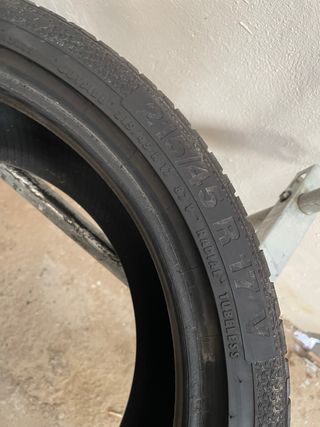 2x Neumáticos Barum Bravuris 3 215/45 R17 87V