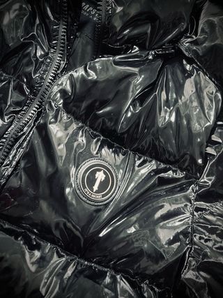 Chaqueta Trapstar Negra Brillante