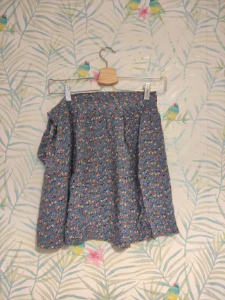 Falda corta vintage floral