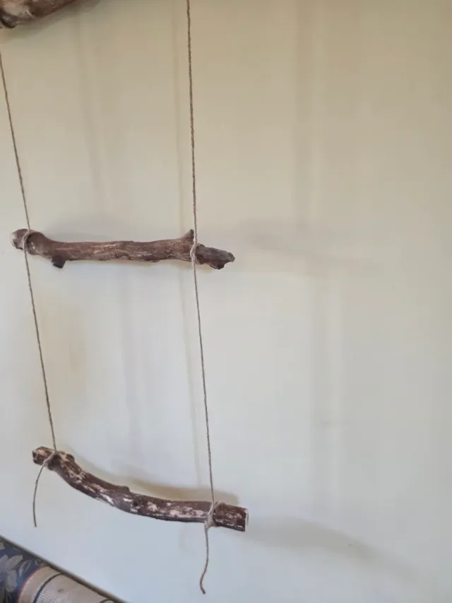 Escalera decorativa madera decoracion pared baño