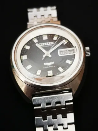 Reloj Citizen Seven Automático Negro