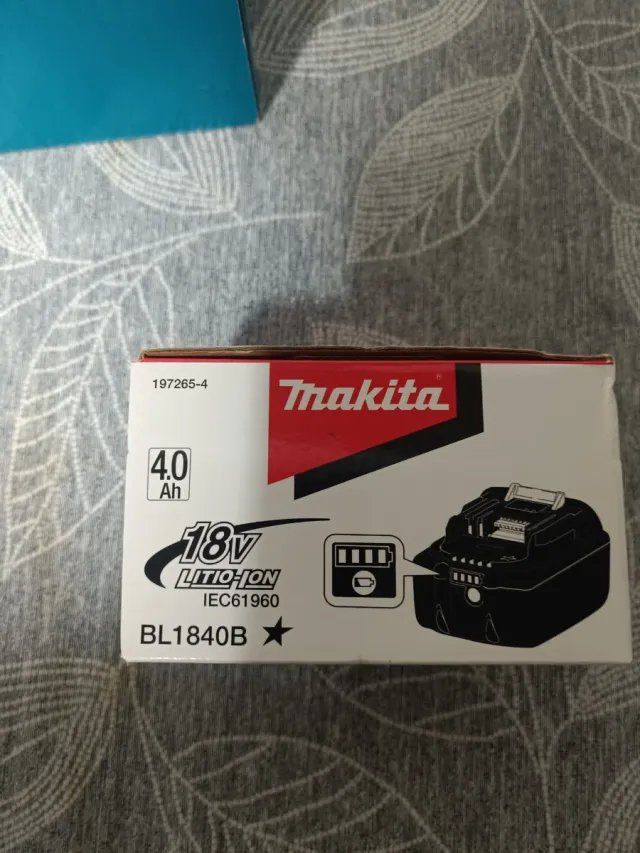 Makita DCL180Z LXT Aspirador com Acessórios