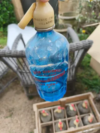 Caja de madera para botellas de sifón y botellas