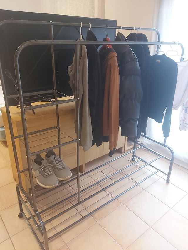 Burro perchero metálico con zapatero