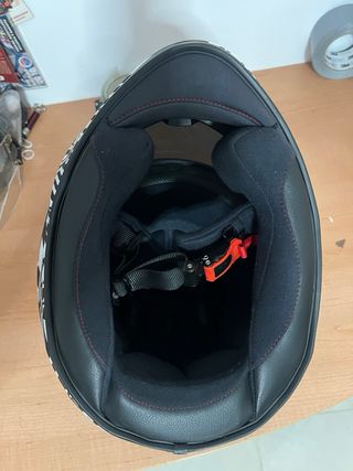 Casco KYT firmado réplica Espargaro