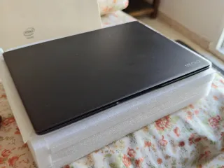 Portátil CHUWI GEMIBOOK PRO- NUEVO