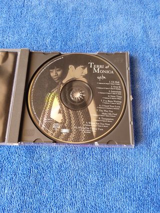 CD Terri & Monica - Systa