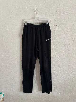 Pantalón chándal Nike negro
