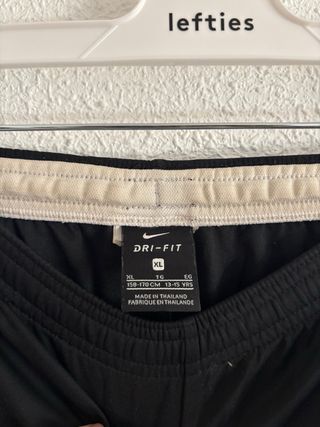 Pantalón chándal Nike negro