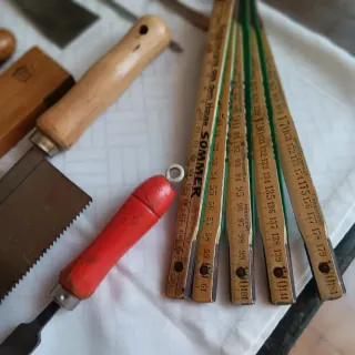 Lote de herramientas manuales