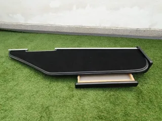 Mesa interior camión Mercedes