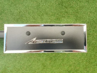 Mesa interior camión Mercedes