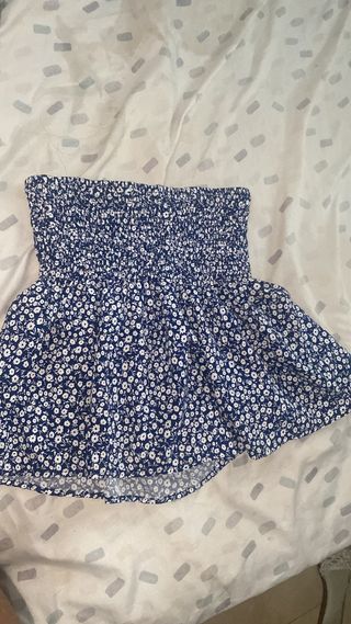 Falda pantalón floral azul y blanca