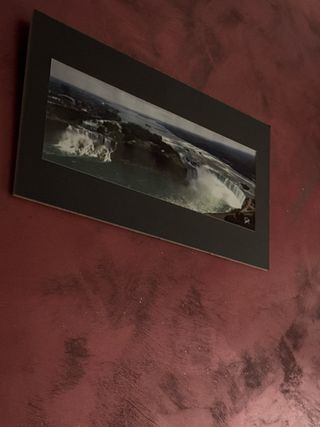 Quadro cascata dipinto su carta