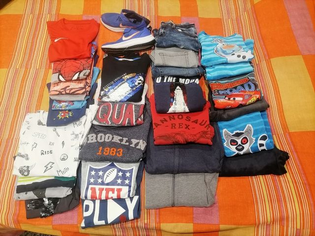 Lote ropa niño 122-128, bambas y chaquet