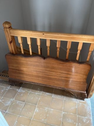 Cabecero de madera