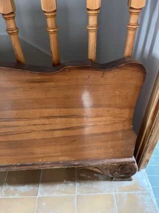 Cabecero de madera