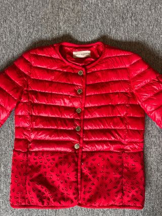 Plumífero ligero Purificación García rojo