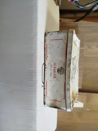 Caja Metálica Vintage Le Fablier